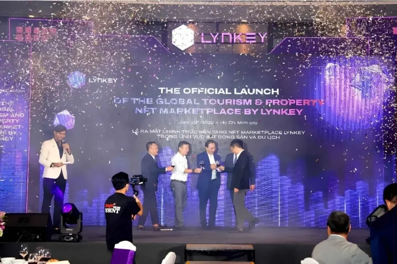LynKey Marketplace launch event and platform unveiling in Ho Chi Minh City, Vietnam.